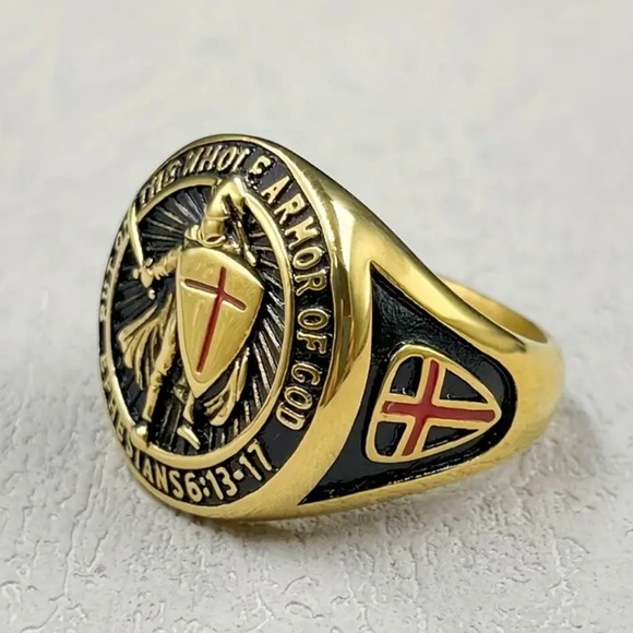 Mens Majestic Cross Templar Ring!!! - Picture 4 of 4